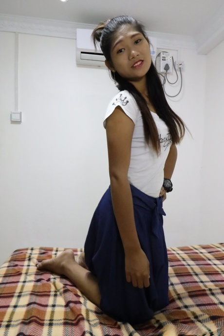 Ponytailed Asian babe Dew B enjoys some POV sex and gets creampied