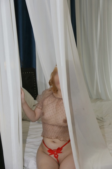 Big-assed babe teases in skimpy lingerie after POV hardcore sex